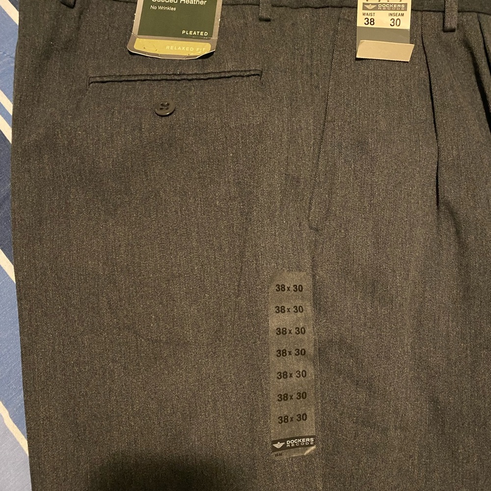 Pants - Picture 4 of 6